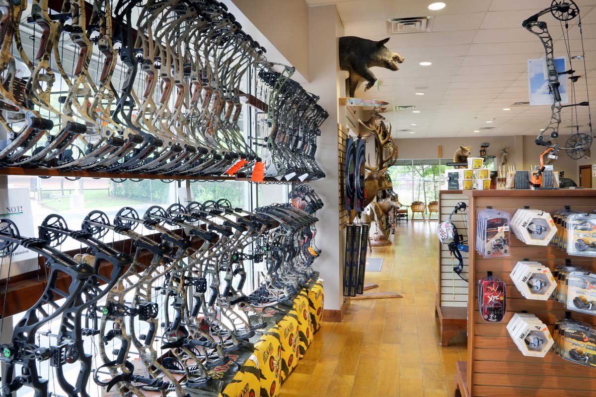 7 Reasons to Buy Bows from Your Local Archery Shop