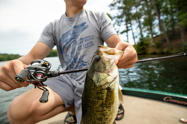 ANGLING CURRENTS: Late-Summer Bass Presentations