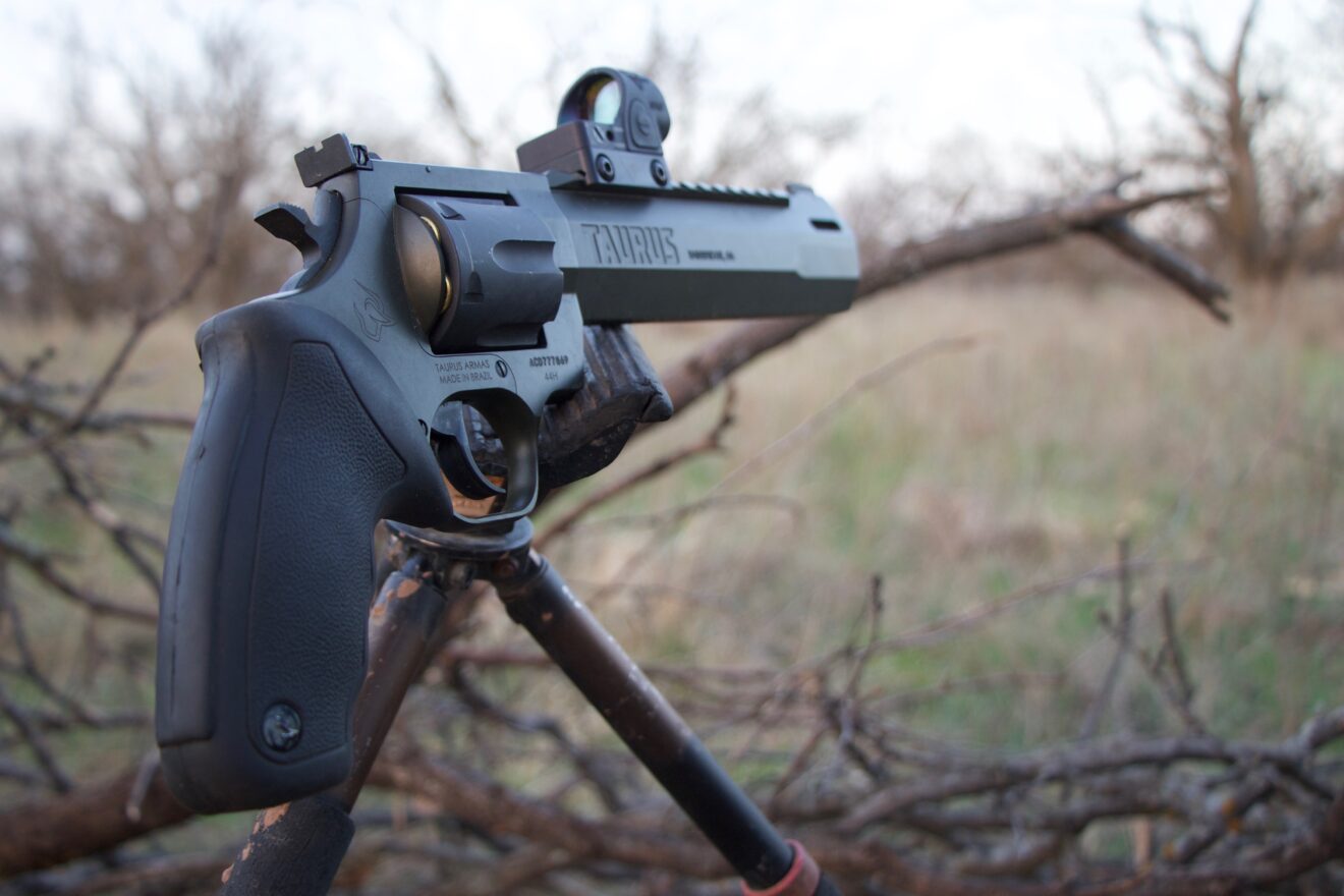 Hunting 101: How to Select the Right Handgun for Hunting
